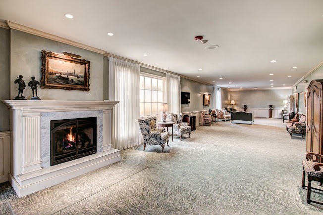 Adams Winterfield & Sullivan Funeral Home gallery image 3